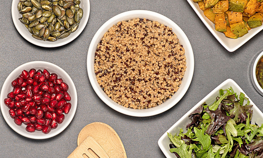 Vaskuläre Granatapfel-Quinoa-Bowl